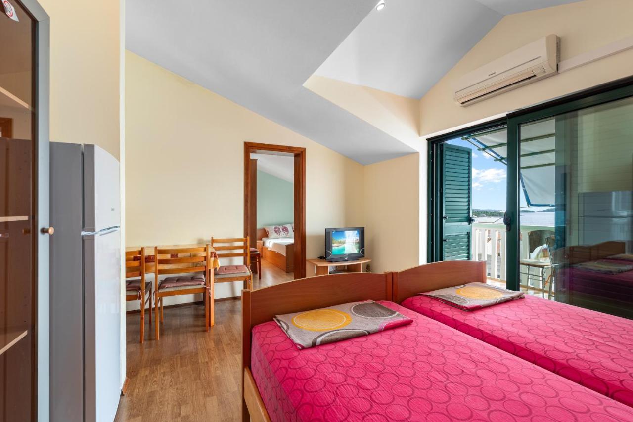 Apartments Angelo ブロダリツァ エクステリア 写真